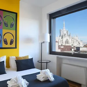 Sweett - Duomo View , Milán Italia